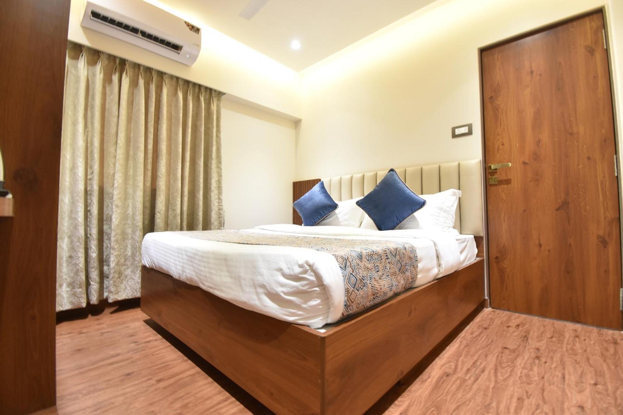 Hotel Kalpana Palace, Mumbai Kültér fotó