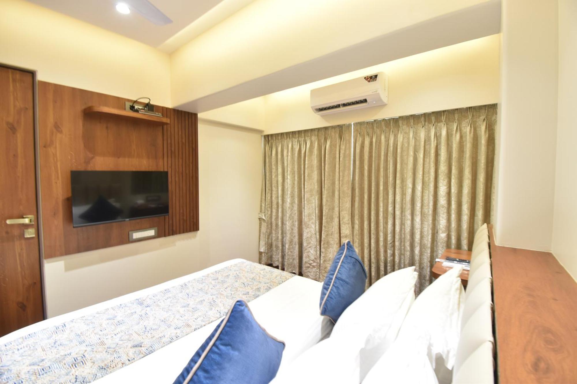 Hotel Kalpana Palace, Mumbai Kültér fotó