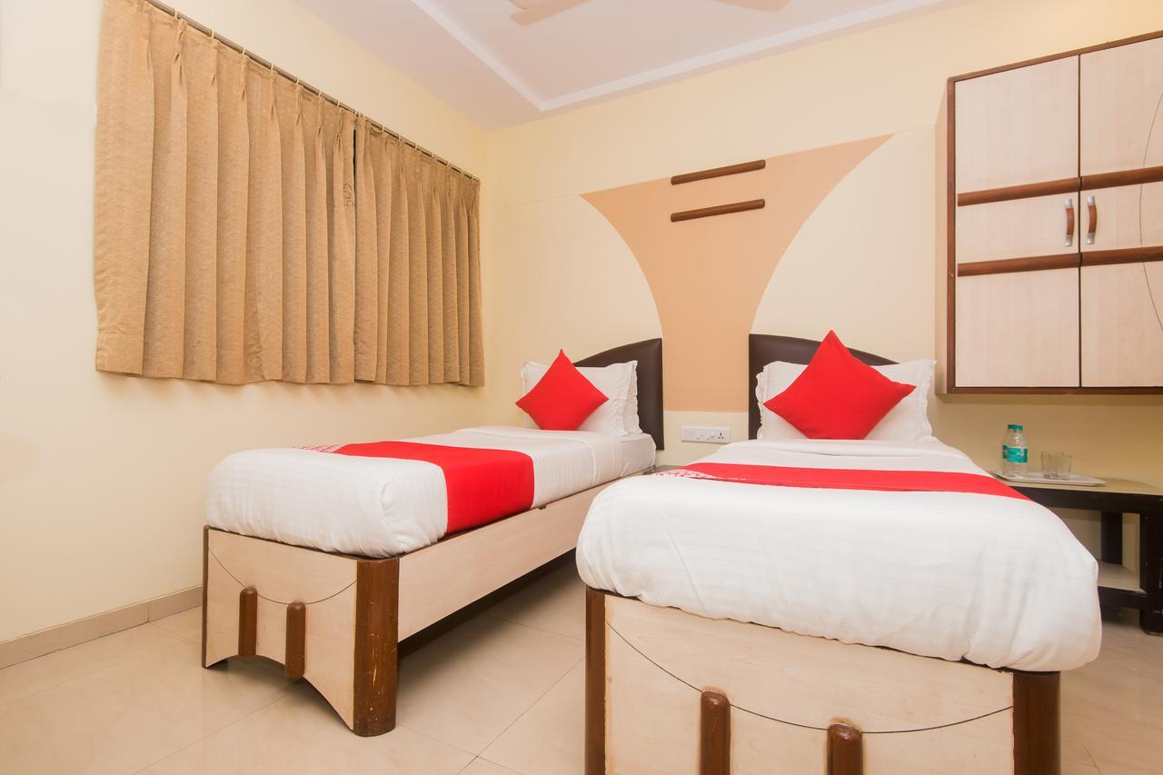Hotel Kalpana Palace, Mumbai Kültér fotó